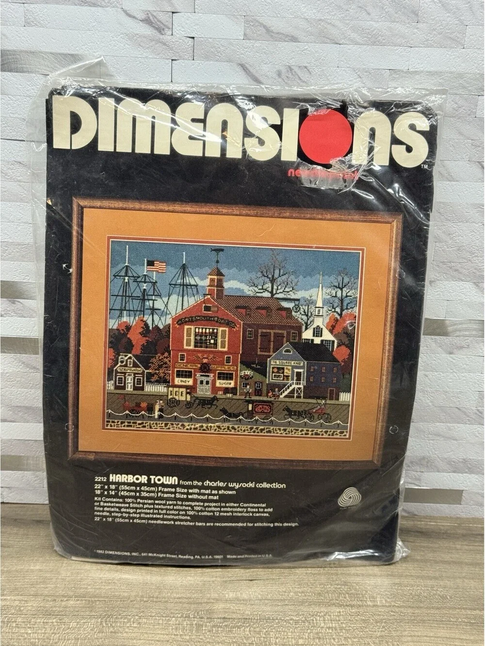 VTG Dimensions HARBOR TOWN 2212 Needlepoint Kit Charles Wysocki Americana 1982